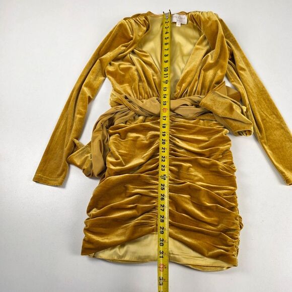 Miss Circle Infinite Love Deep V Velvet Dress Womens‎ Size XS - Picture 7 of 14